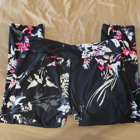 {FABLETICS} Leggings - Picture 4 of 6